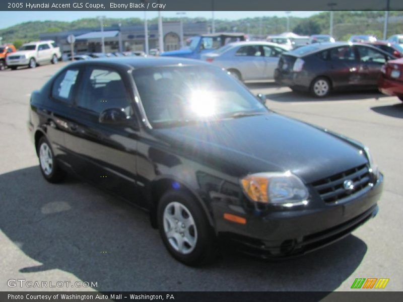 Ebony Black / Gray 2005 Hyundai Accent GLS Coupe