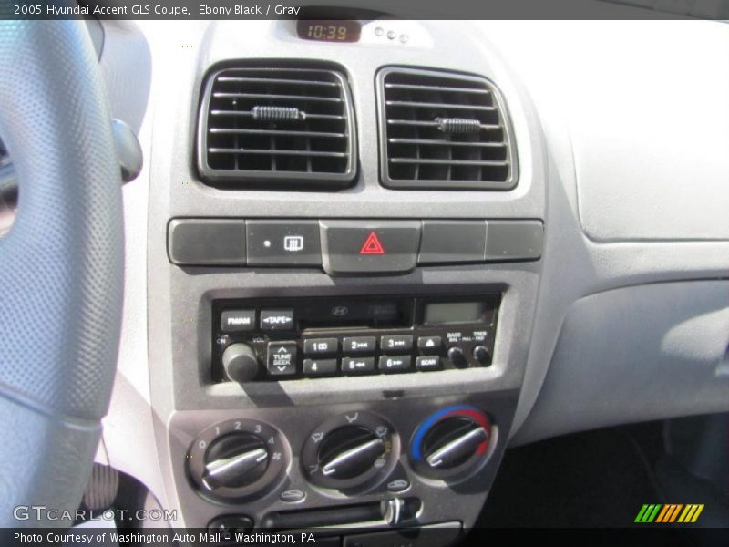 Ebony Black / Gray 2005 Hyundai Accent GLS Coupe