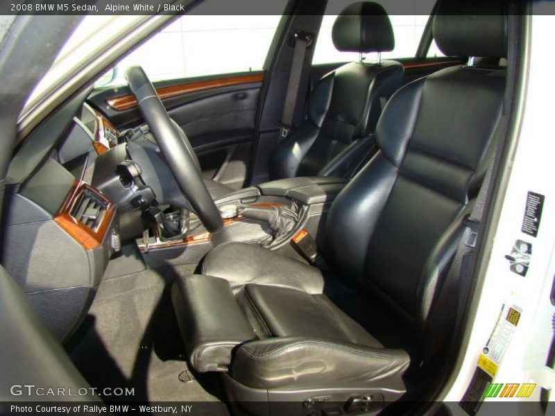 Alpine White / Black 2008 BMW M5 Sedan