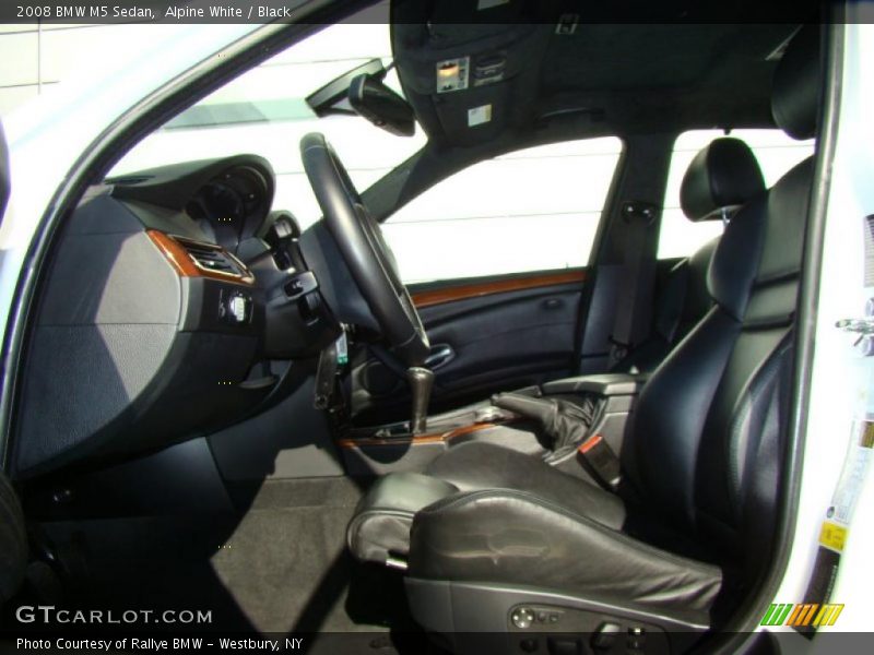 Alpine White / Black 2008 BMW M5 Sedan