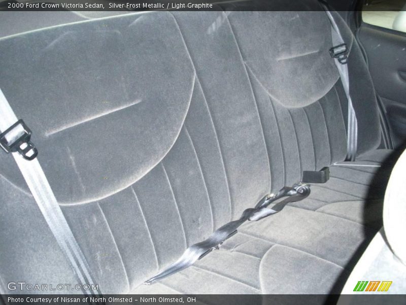 Silver Frost Metallic / Light Graphite 2000 Ford Crown Victoria Sedan
