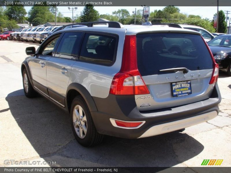 Electric Silver Metallic / Anthracite Black 2008 Volvo XC70 AWD