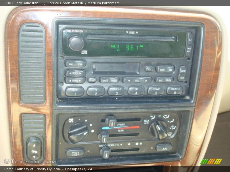 Spruce Green Metallic / Medium Parchment 2003 Ford Windstar SEL
