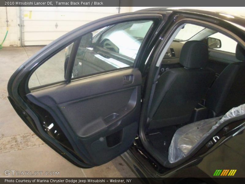 Tarmac Black Pearl / Black 2010 Mitsubishi Lancer DE