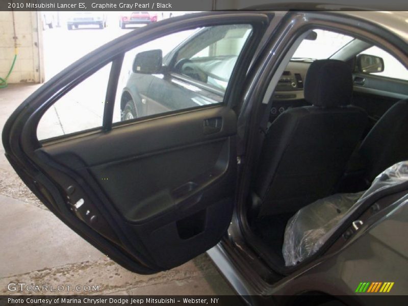 Graphite Gray Pearl / Black 2010 Mitsubishi Lancer ES