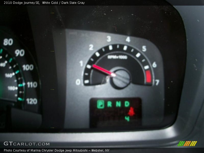 White Gold / Dark Slate Gray 2010 Dodge Journey SE