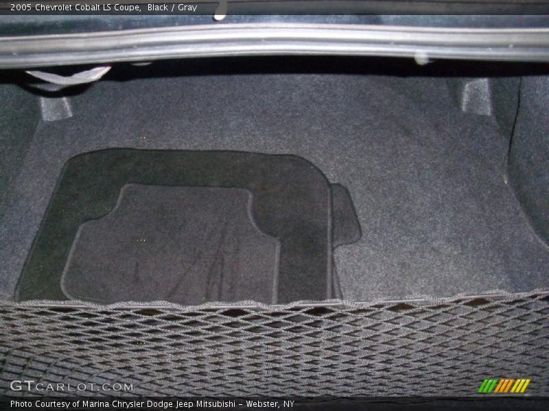 Black / Gray 2005 Chevrolet Cobalt LS Coupe