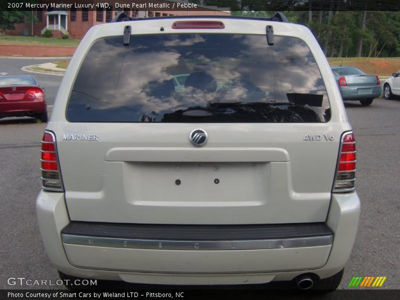 Dune Pearl Metallic / Pebble 2007 Mercury Mariner Luxury 4WD