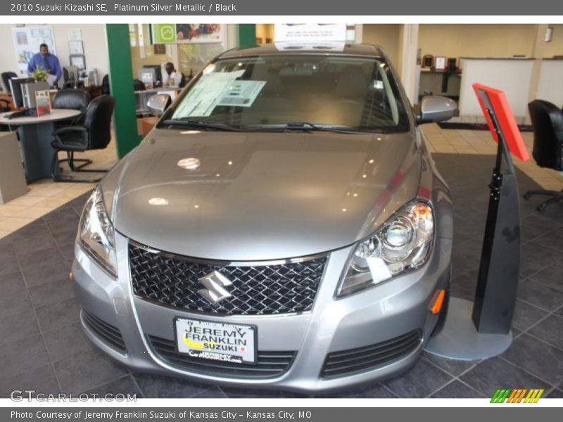 Platinum Silver Metallic / Black 2010 Suzuki Kizashi SE