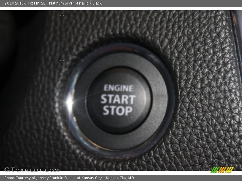 Platinum Silver Metallic / Black 2010 Suzuki Kizashi SE