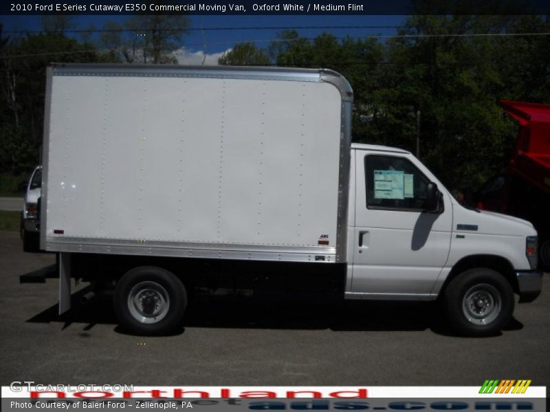 Oxford White / Medium Flint 2010 Ford E Series Cutaway E350 Commercial Moving Van