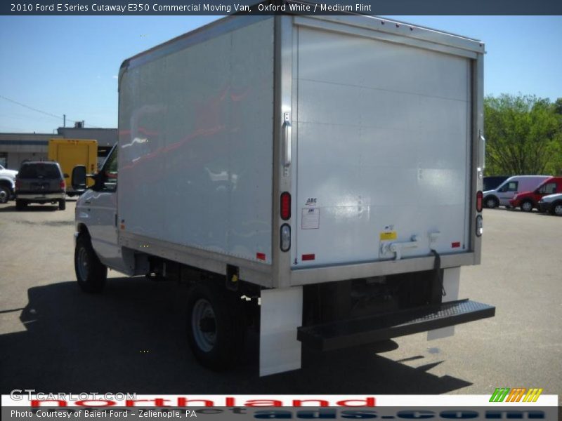 Oxford White / Medium Flint 2010 Ford E Series Cutaway E350 Commercial Moving Van