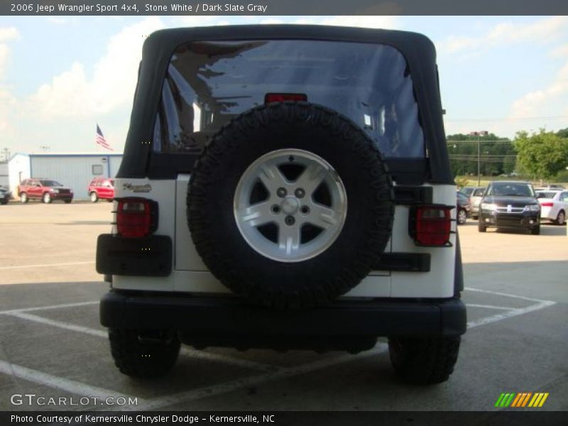 Stone White / Dark Slate Gray 2006 Jeep Wrangler Sport 4x4