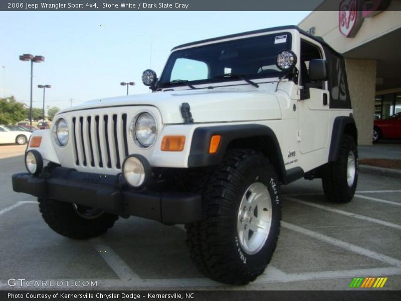 Stone White / Dark Slate Gray 2006 Jeep Wrangler Sport 4x4