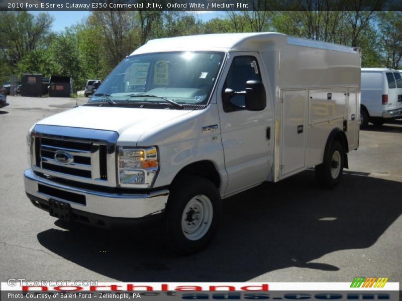 Oxford White / Medium Flint 2010 Ford E Series Cutaway E350 Commercial Utility