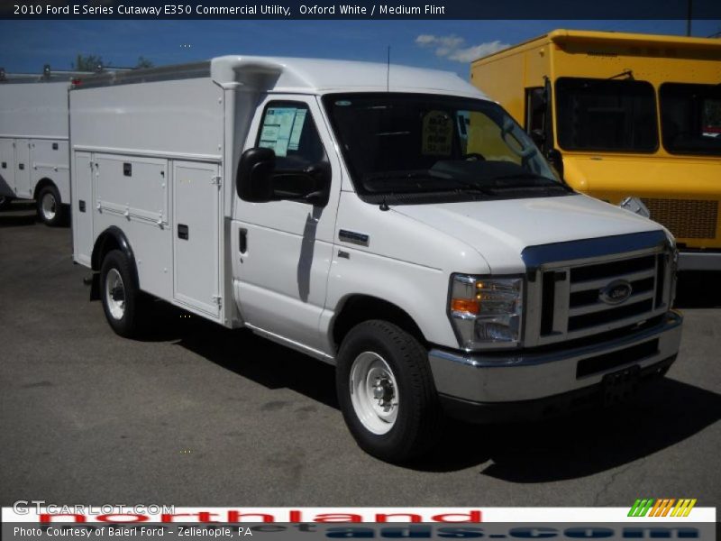 Oxford White / Medium Flint 2010 Ford E Series Cutaway E350 Commercial Utility