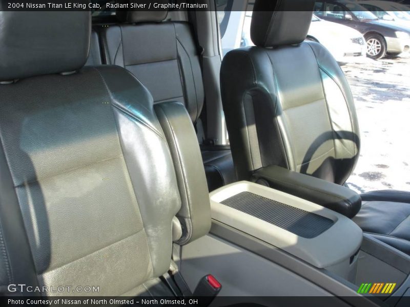 Radiant Silver / Graphite/Titanium 2004 Nissan Titan LE King Cab