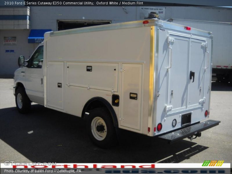 Oxford White / Medium Flint 2010 Ford E Series Cutaway E350 Commercial Utility