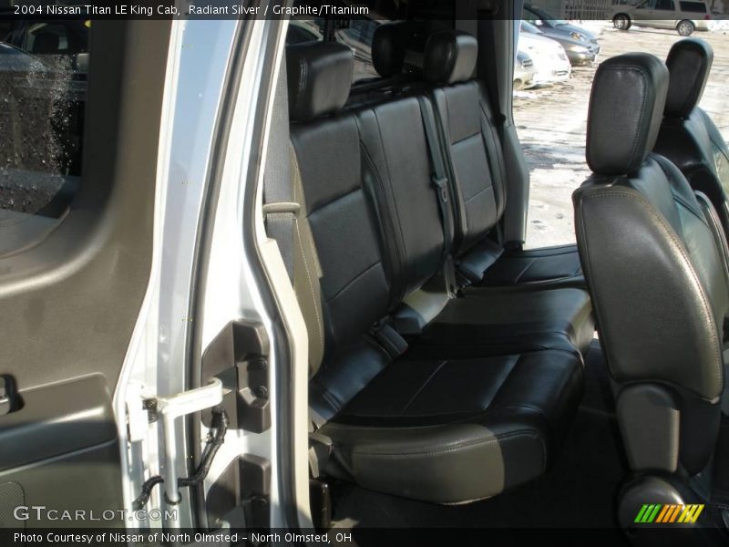 Radiant Silver / Graphite/Titanium 2004 Nissan Titan LE King Cab