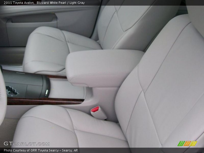 Blizzard White Pearl / Light Gray 2011 Toyota Avalon