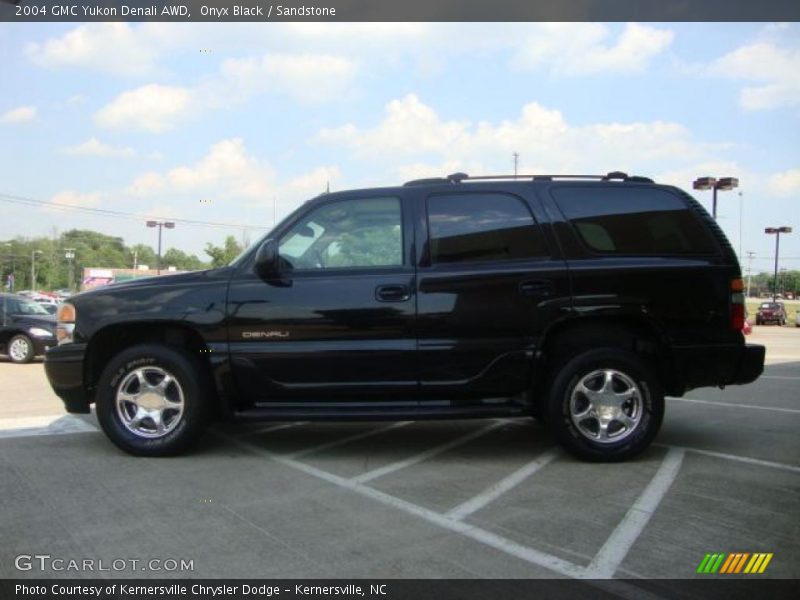 Onyx Black / Sandstone 2004 GMC Yukon Denali AWD