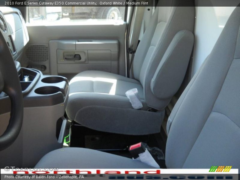 Oxford White / Medium Flint 2010 Ford E Series Cutaway E350 Commercial Utility