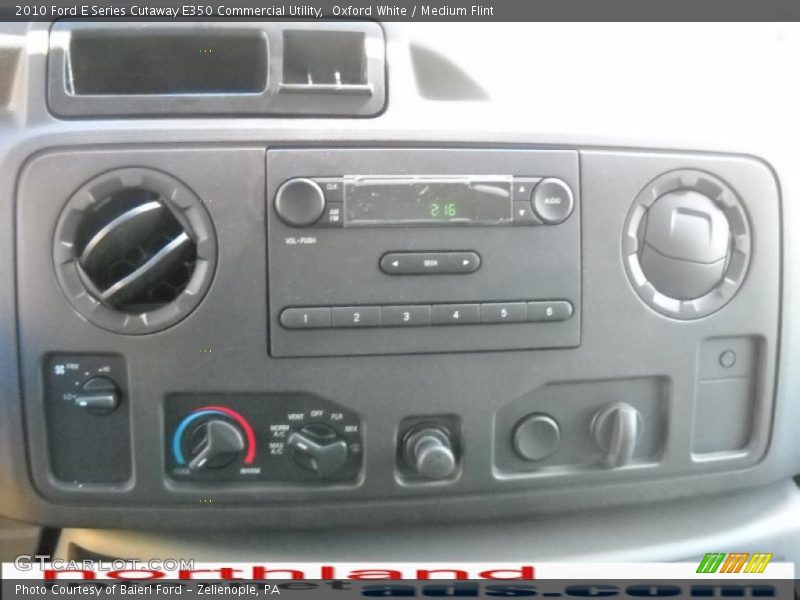 Oxford White / Medium Flint 2010 Ford E Series Cutaway E350 Commercial Utility