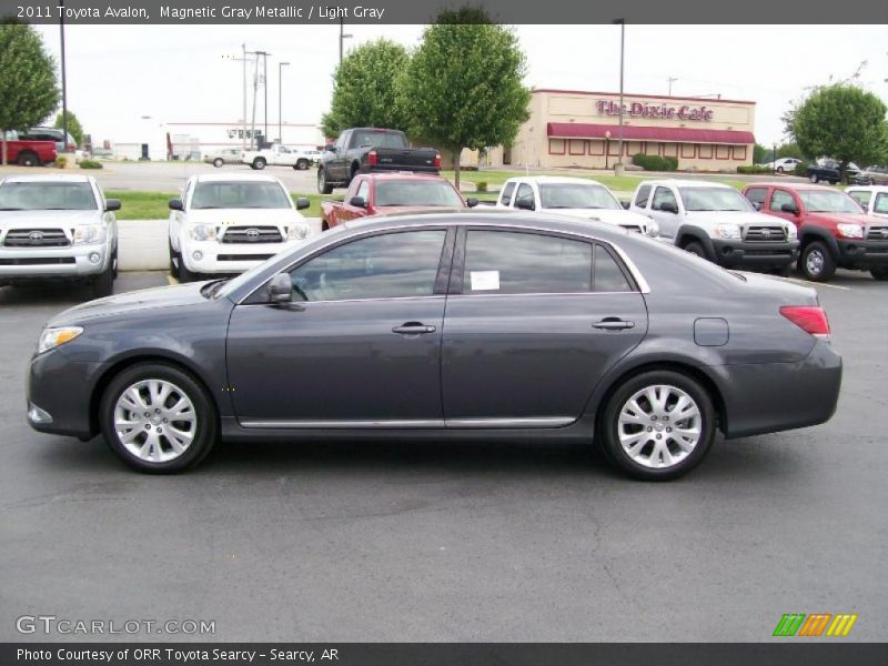 Magnetic Gray Metallic / Light Gray 2011 Toyota Avalon