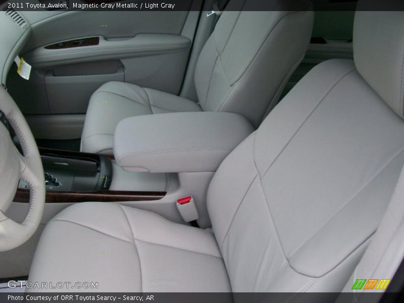 Magnetic Gray Metallic / Light Gray 2011 Toyota Avalon