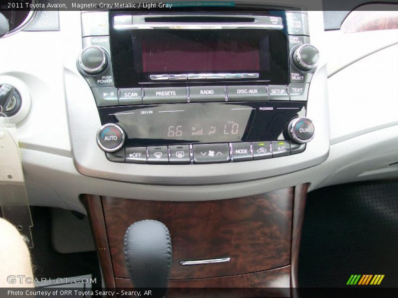 Magnetic Gray Metallic / Light Gray 2011 Toyota Avalon