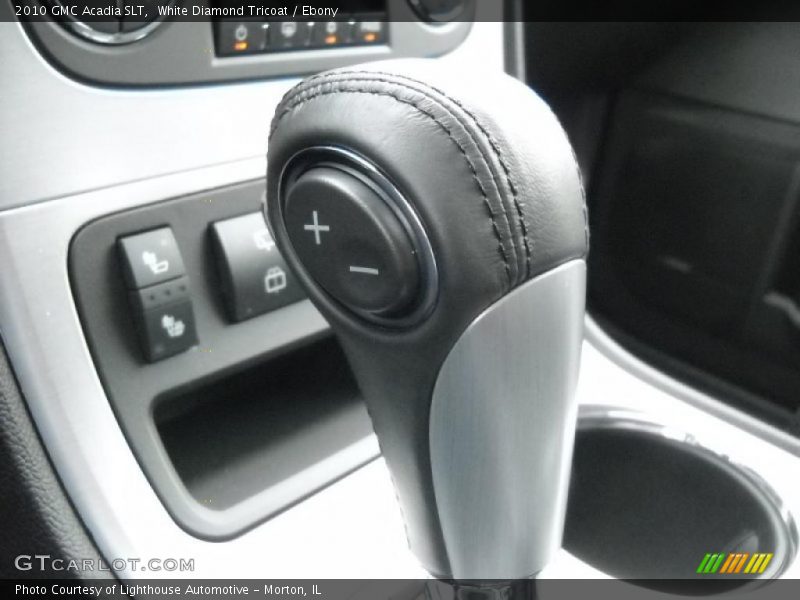 White Diamond Tricoat / Ebony 2010 GMC Acadia SLT
