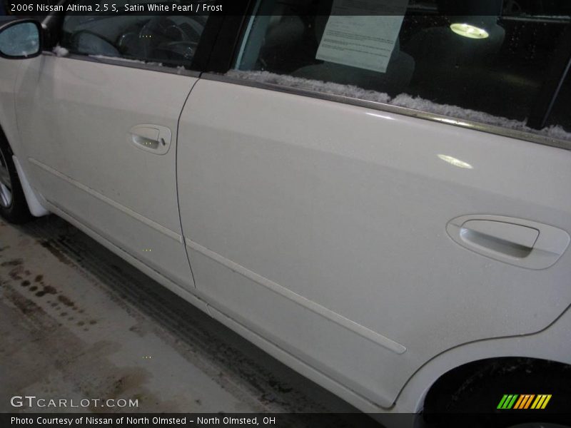 Satin White Pearl / Frost 2006 Nissan Altima 2.5 S
