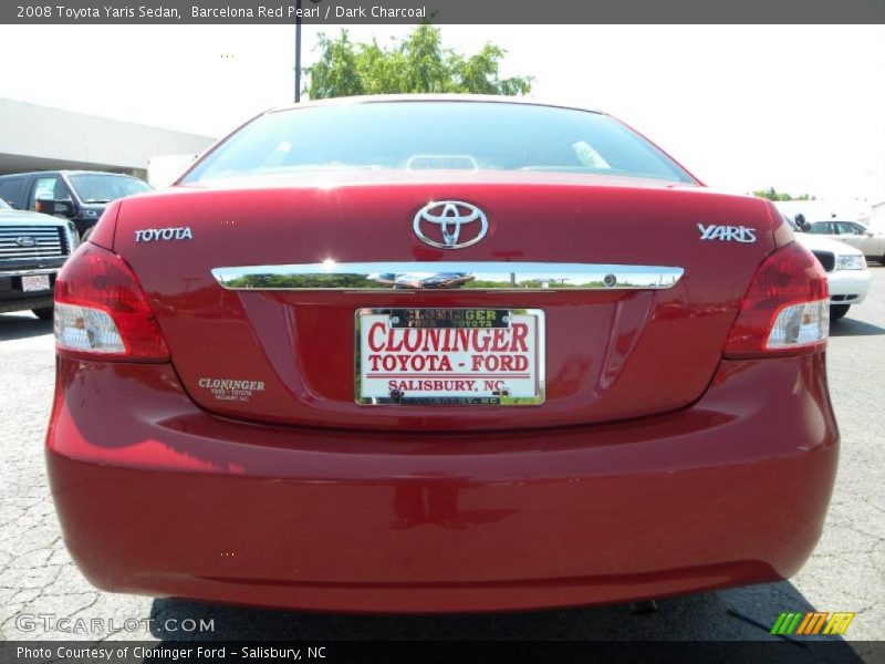Barcelona Red Pearl / Dark Charcoal 2008 Toyota Yaris Sedan