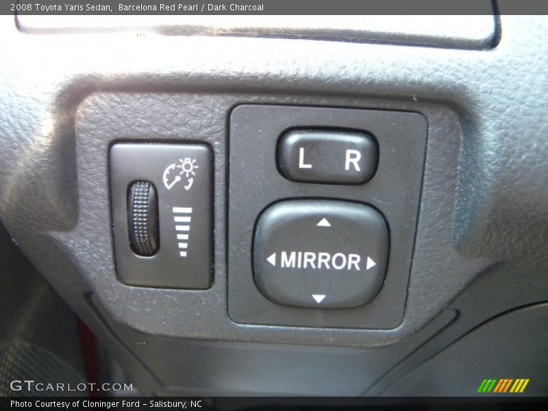 Barcelona Red Pearl / Dark Charcoal 2008 Toyota Yaris Sedan