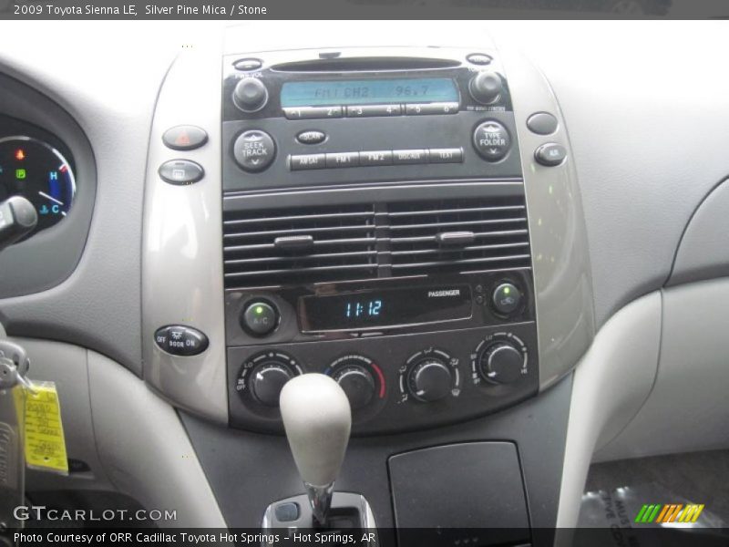 Silver Pine Mica / Stone 2009 Toyota Sienna LE
