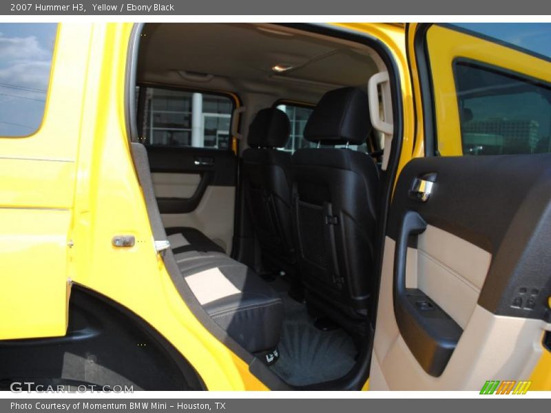 Yellow / Ebony Black 2007 Hummer H3