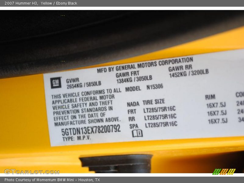 Yellow / Ebony Black 2007 Hummer H3