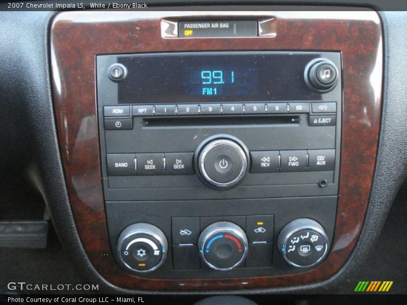 White / Ebony Black 2007 Chevrolet Impala LS