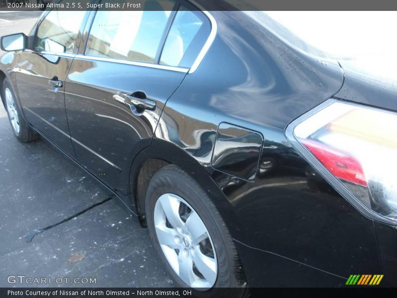 Super Black / Frost 2007 Nissan Altima 2.5 S