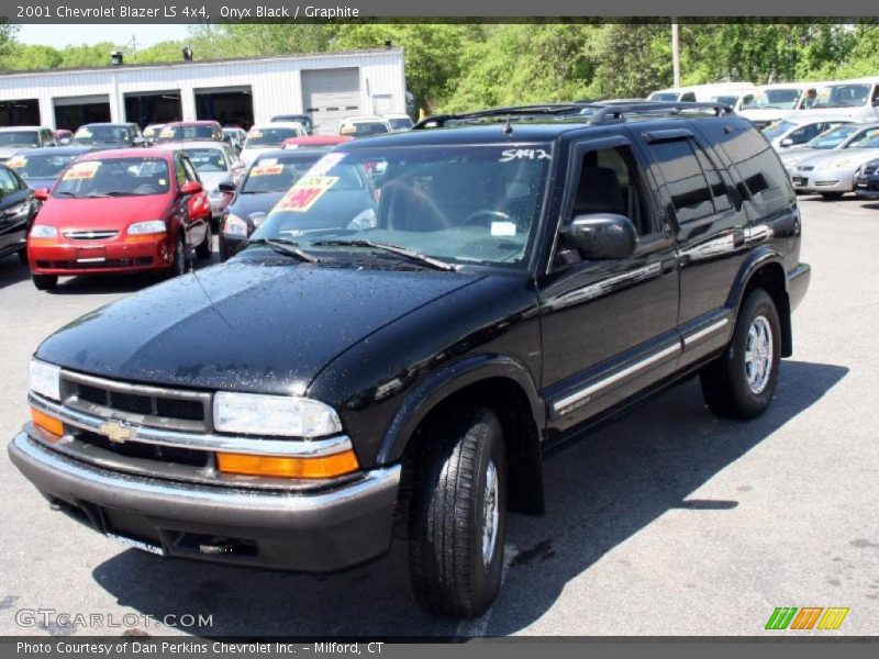 Onyx Black / Graphite 2001 Chevrolet Blazer LS 4x4