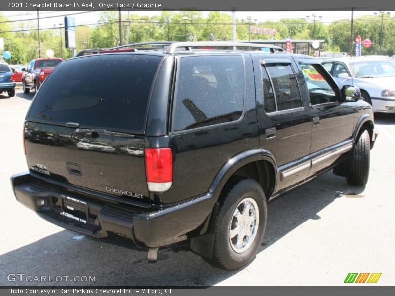 Onyx Black / Graphite 2001 Chevrolet Blazer LS 4x4
