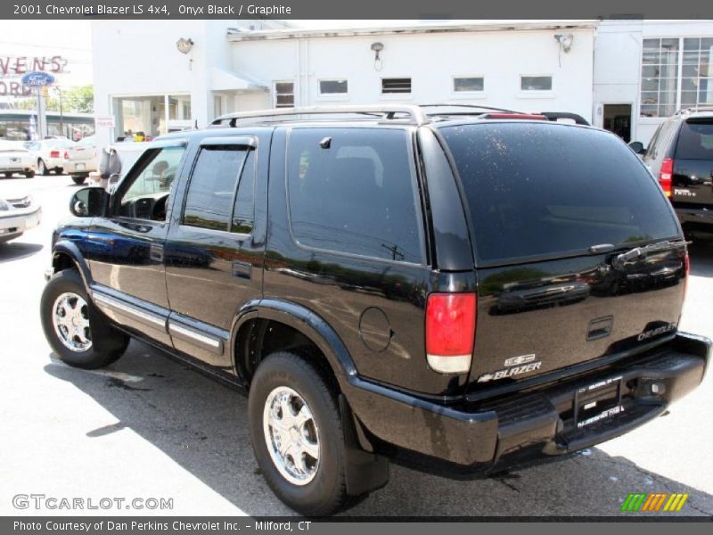 Onyx Black / Graphite 2001 Chevrolet Blazer LS 4x4