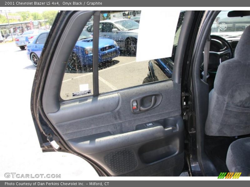 Onyx Black / Graphite 2001 Chevrolet Blazer LS 4x4