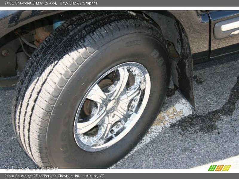 Onyx Black / Graphite 2001 Chevrolet Blazer LS 4x4