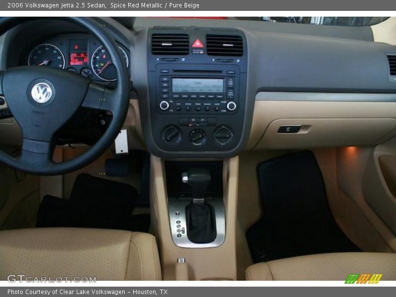 Spice Red Metallic / Pure Beige 2006 Volkswagen Jetta 2.5 Sedan