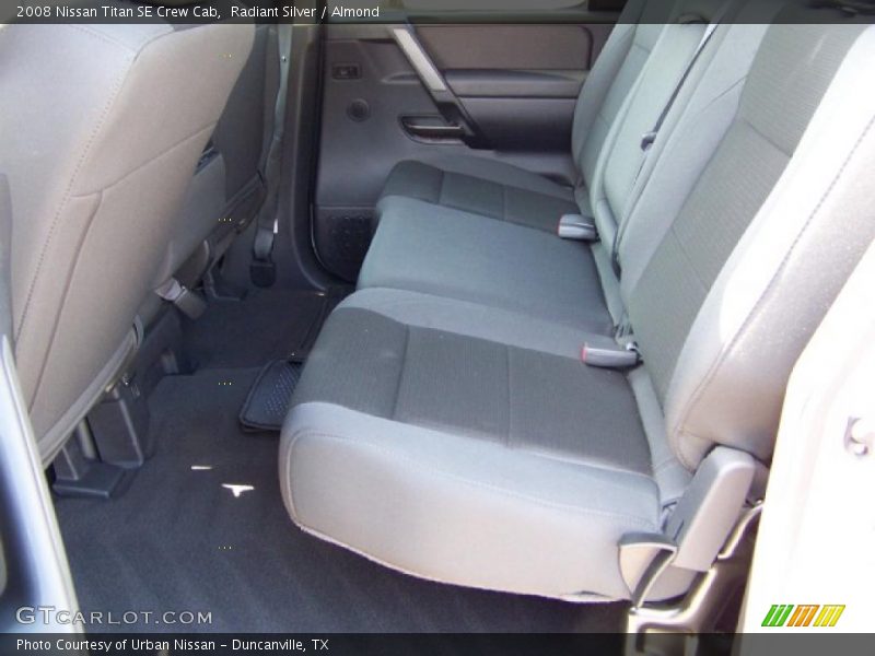 Radiant Silver / Almond 2008 Nissan Titan SE Crew Cab