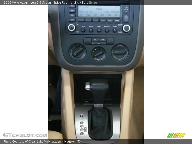 Spice Red Metallic / Pure Beige 2006 Volkswagen Jetta 2.5 Sedan