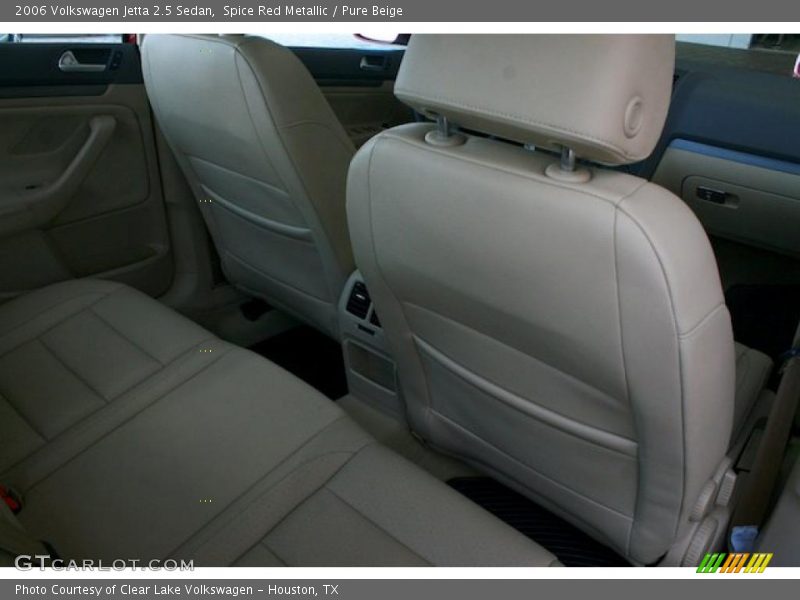 Spice Red Metallic / Pure Beige 2006 Volkswagen Jetta 2.5 Sedan