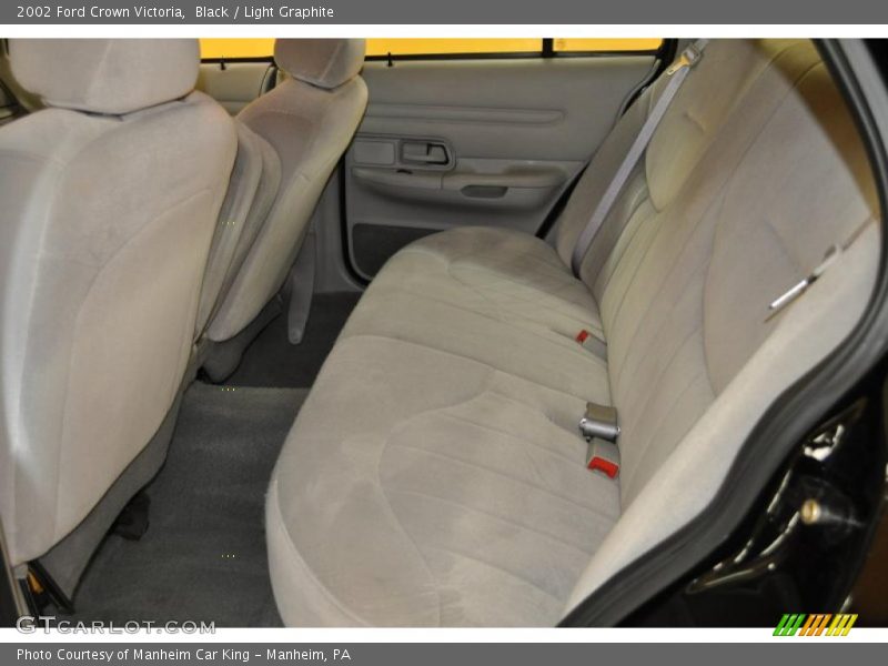 Black / Light Graphite 2002 Ford Crown Victoria