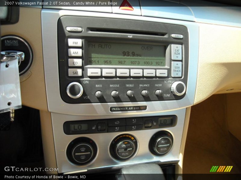 Candy White / Pure Beige 2007 Volkswagen Passat 2.0T Sedan